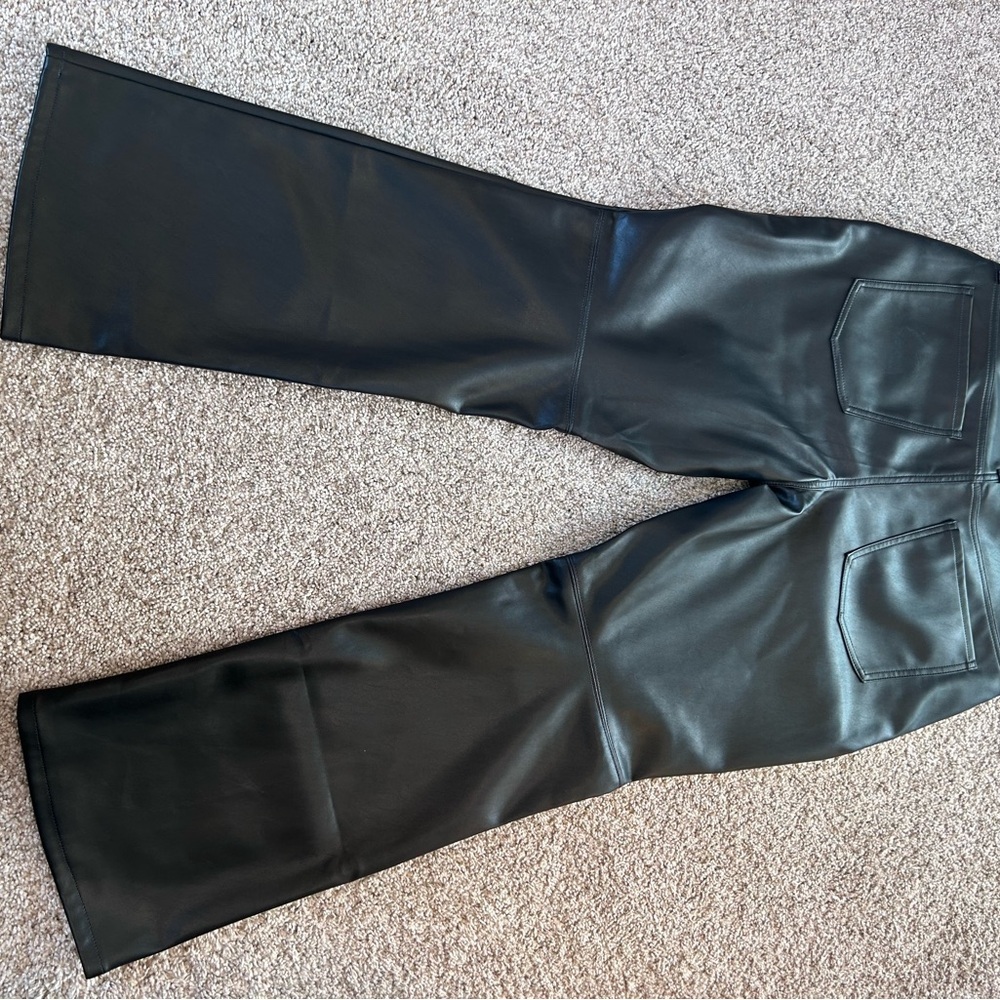 NWT Banana Republic Mid Rise Bootcut Vegan Leather Pants. 33/16. Classic. Moto - Picture 8 of 15